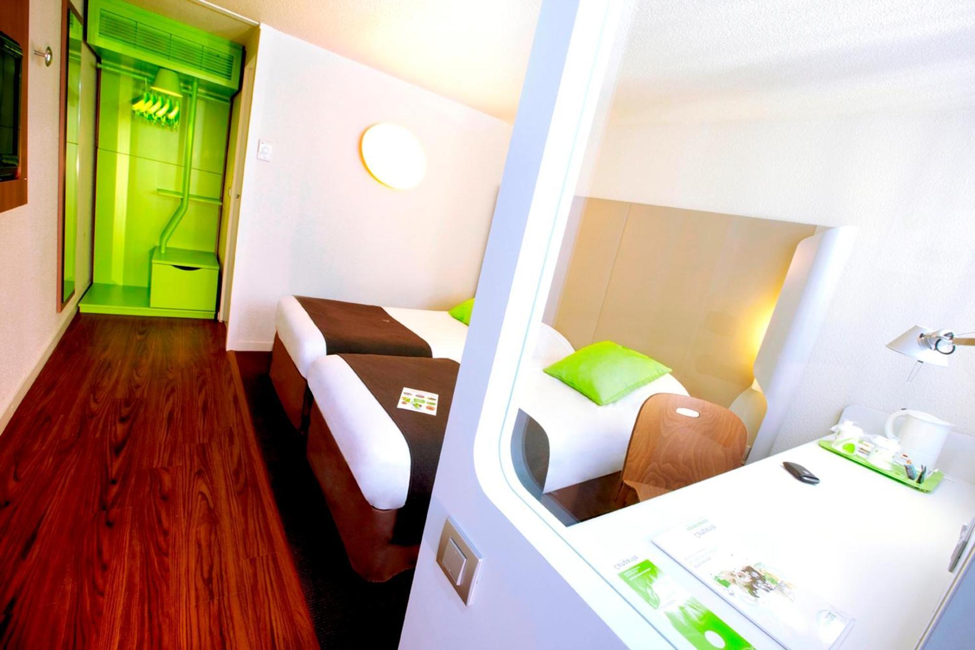 Hotel Campanile Orléans Nord - Saran Habitación foto